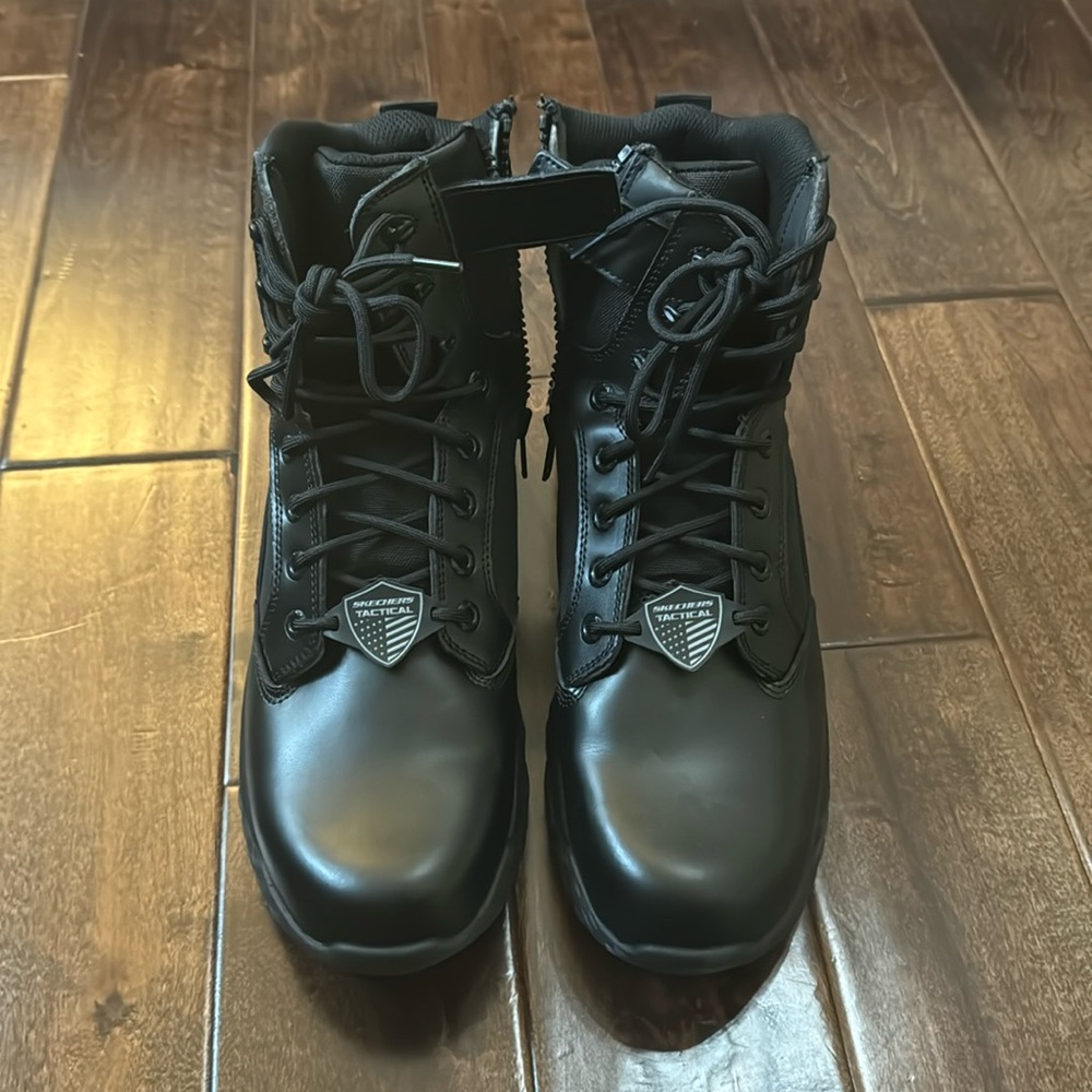 Skechers Mens boots
